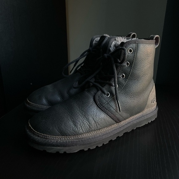 UGG Men's Harkley Lace up Boots - Picture 4 of 11